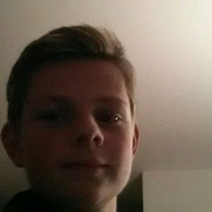 Meet your Posher, Simon